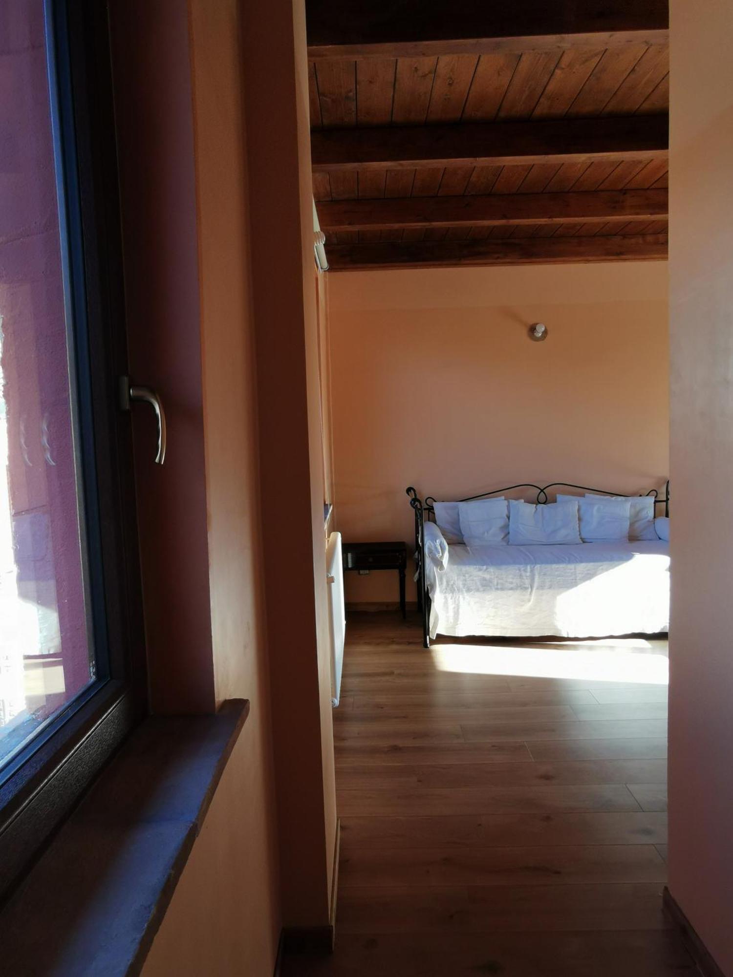 Adagio Guesthouse Caprie Exterior foto